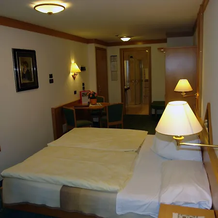Cesa Tyrol Hotel 4*