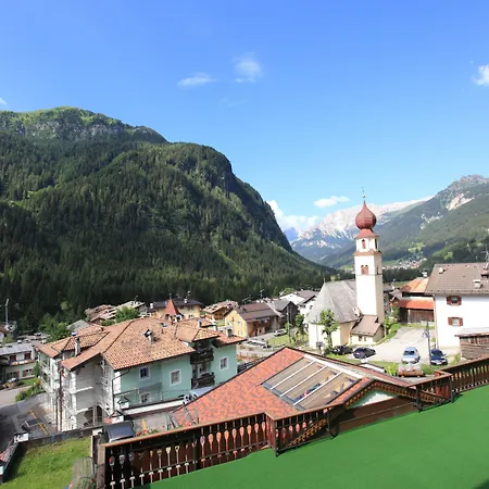 Cesa Tyrol Hotel 4*