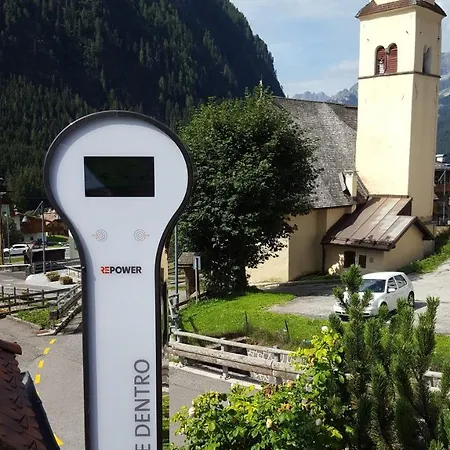 瑟萨蒂罗尔酒店 酒店