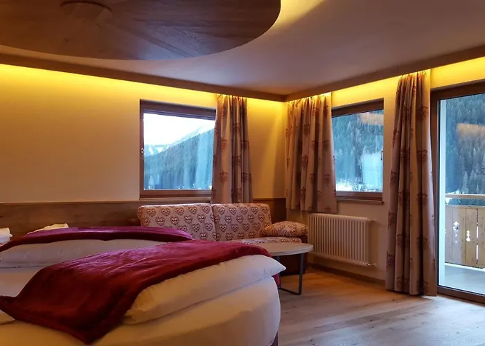Hotel Cesa Tyrol Canazei