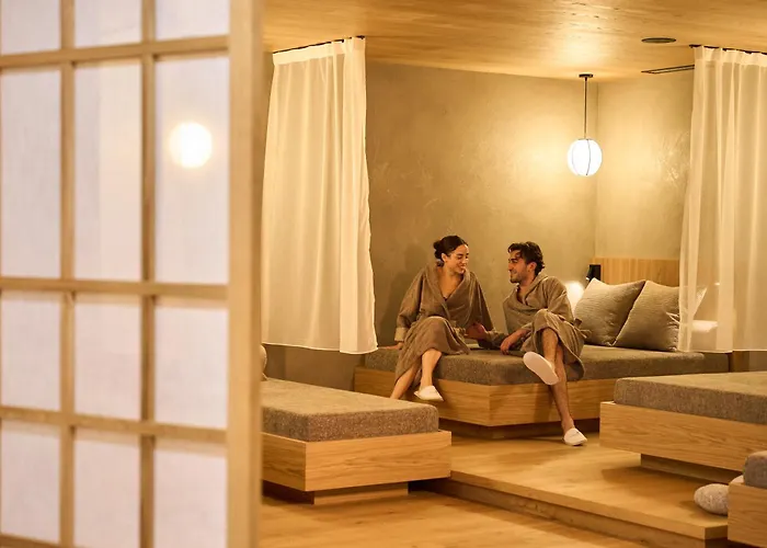 Hotel Cesa Tyrol Canazei