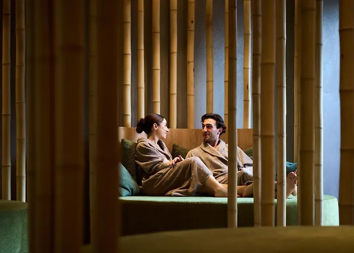 Cesa Tyrol ホテル