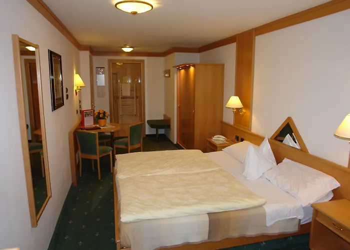 Hotel Cesa Tyrol Canazei