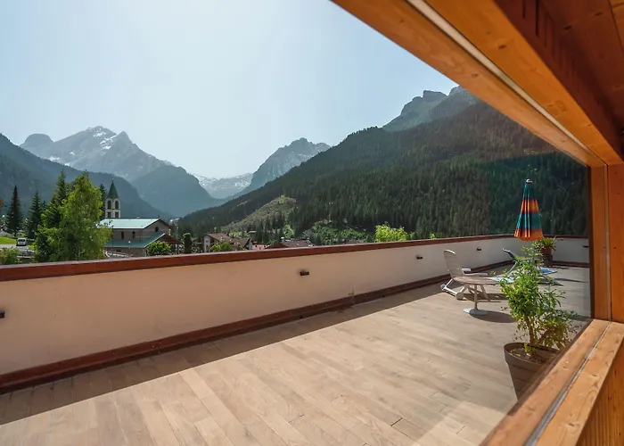 Cesa Tyrol ホテル 4*