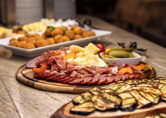 Cesa Tyrol ホテル カナツェーイ